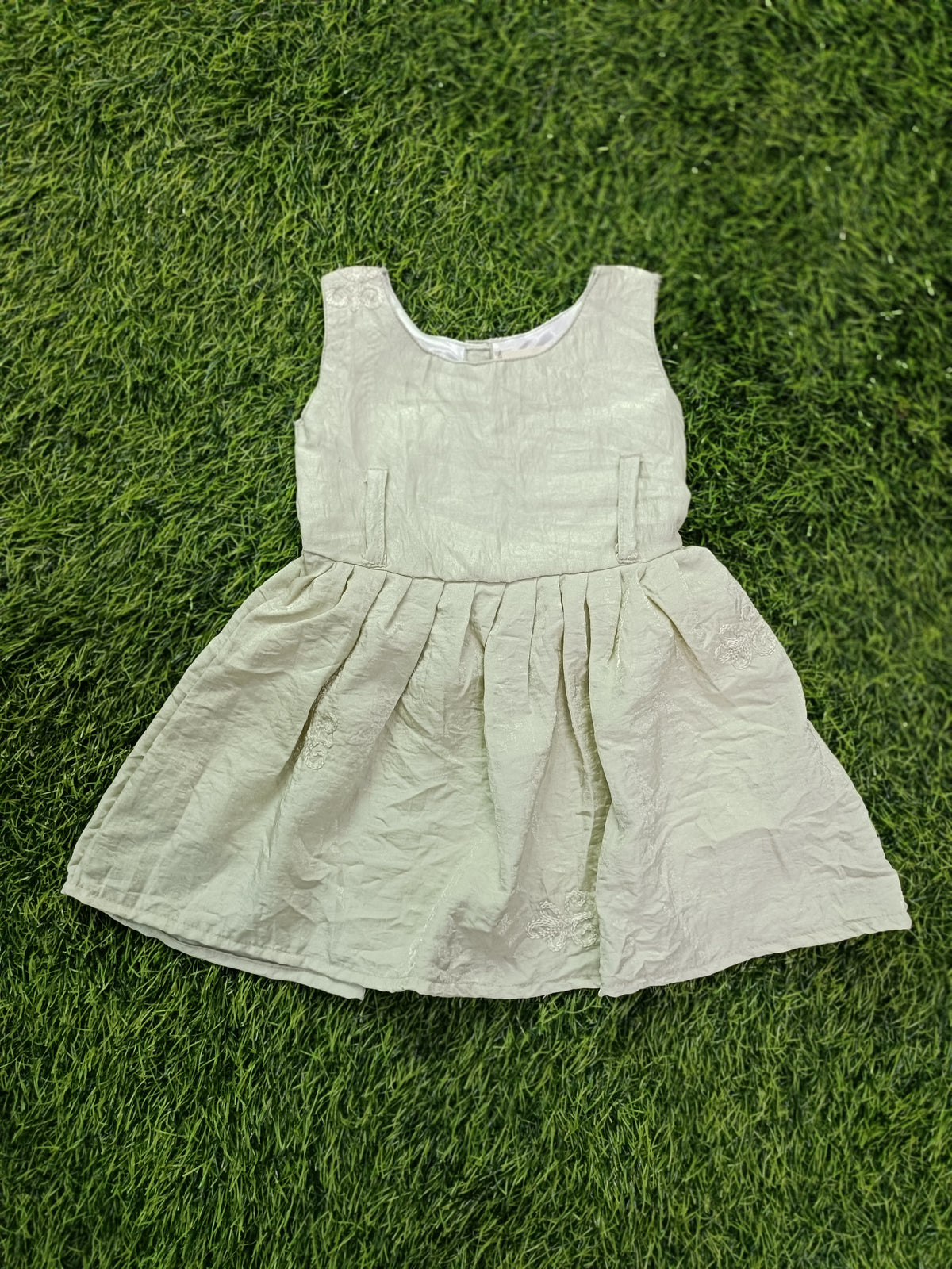 Girls’ Light Sage Sleeveless Cotton Party Frock