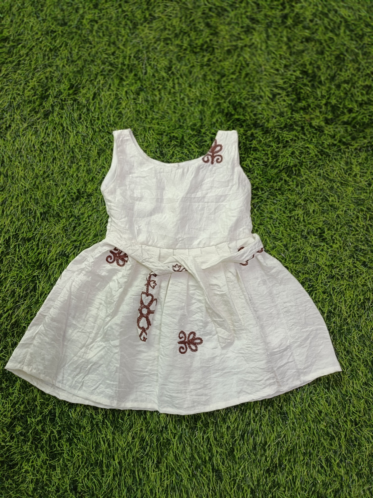 Girls’ White Embroidered Sleeveless Cotton Party Frock