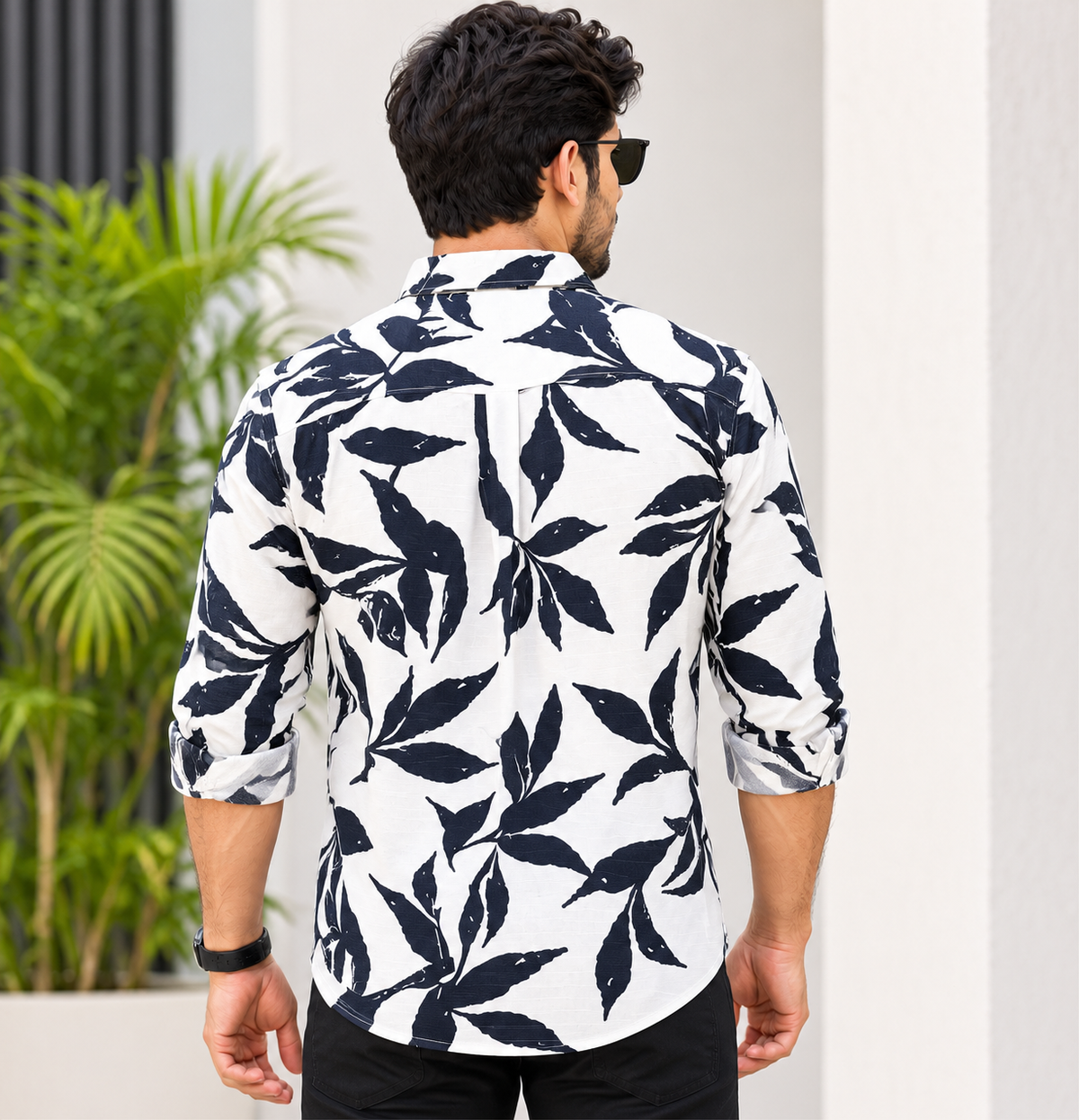 Men's White & Navy Blue Leaf Printed Full Sleeve Cotton Shirt
