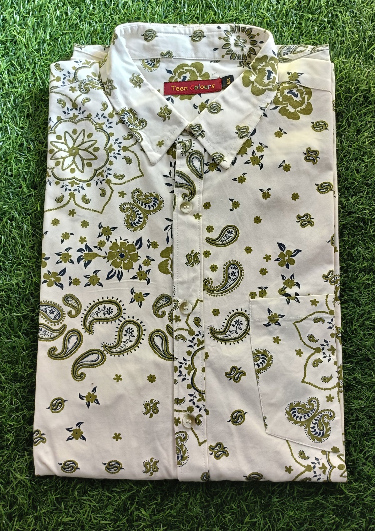 Men's White & Olive Green Paisley Printed Full Sleeve Cotton Shirt