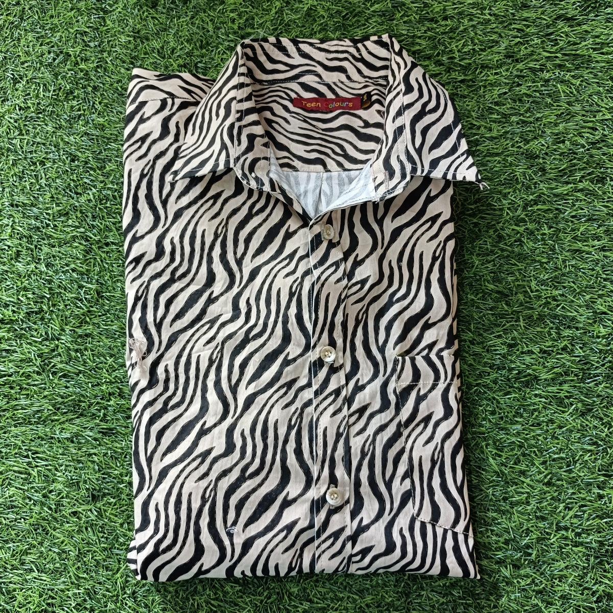 Men's White & Black Zebra Printed Full Sleeve Cotton Shirt