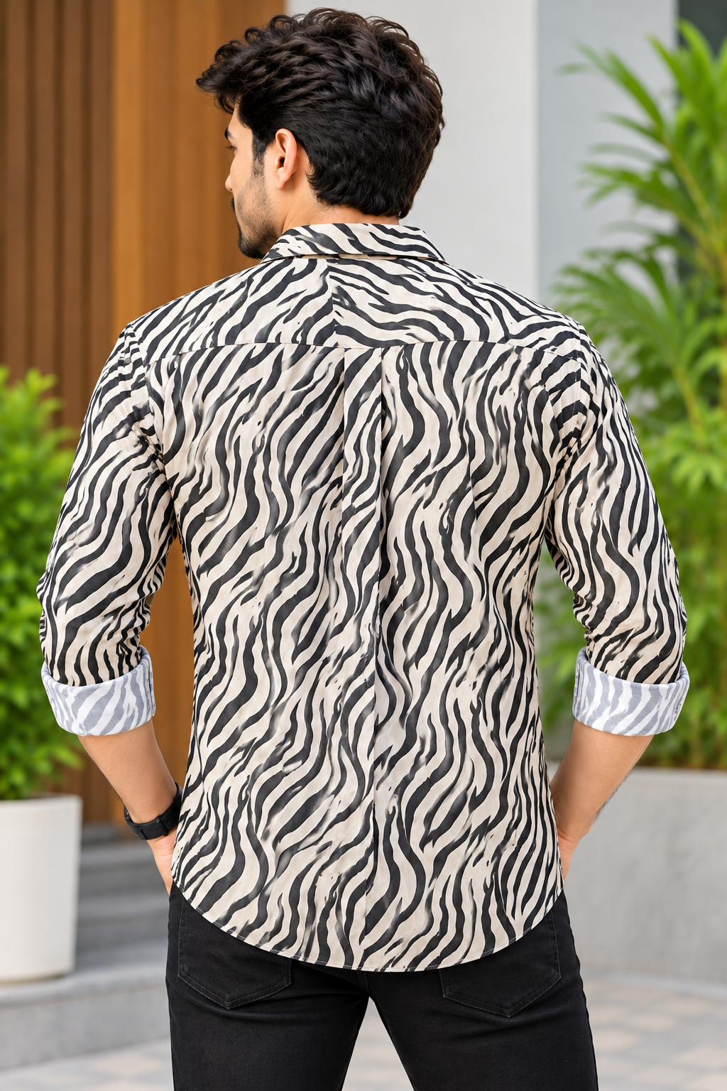 Men's White & Black Zebra Printed Full Sleeve Cotton Shirt