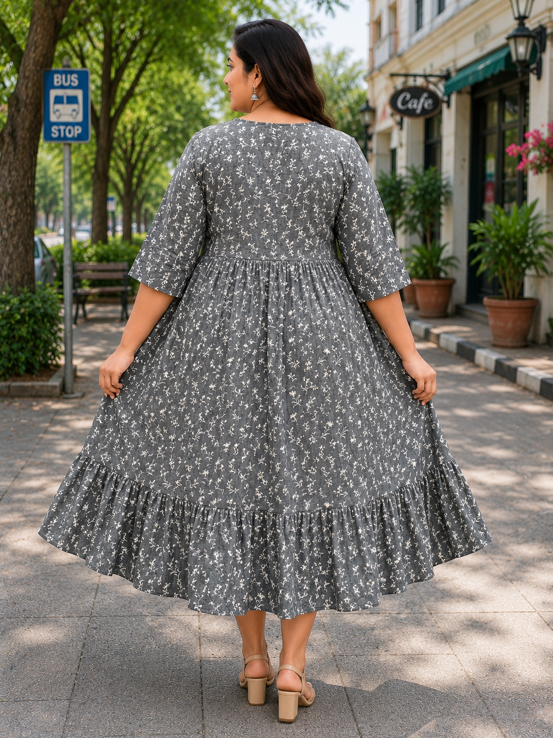 Women's Dark Grey Printed Flared Umbrella model kurti with inner lining and Elbow Sleeves