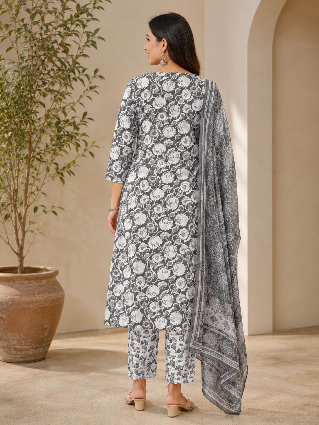 Elegant Grey and White Floral Printed Cotton 3-Piece Kurti Set