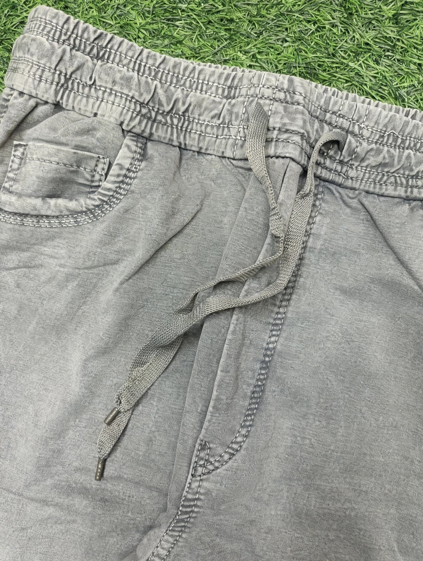 Men's Light Grey Cargo Type Track Pant, Drawstring Track Pant For Men
