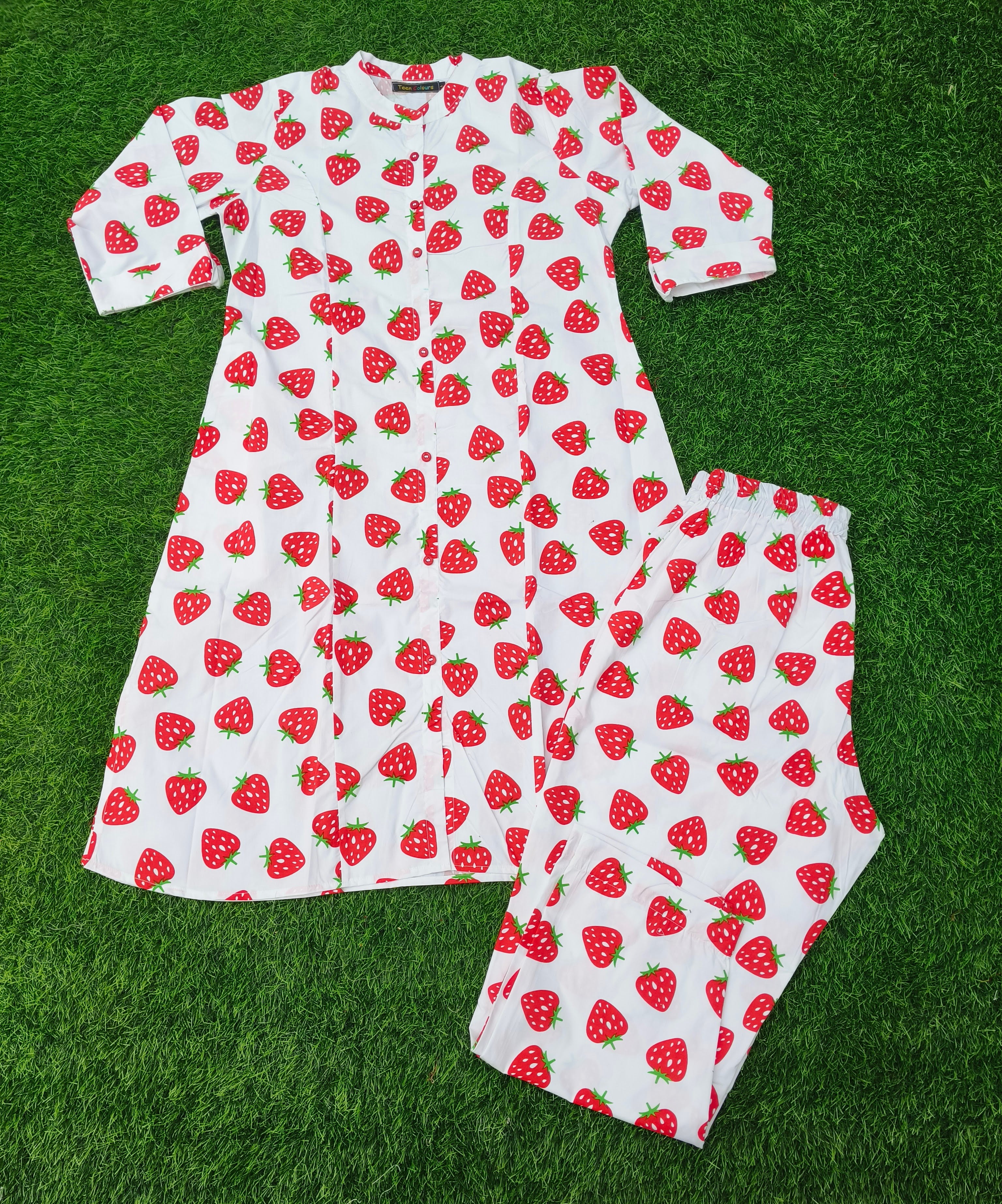 Women's White Strawberry Print Princess Cut Kurti & Pant Co-Ord Set with Mandarin Collar and Folded Cuff Sleeves