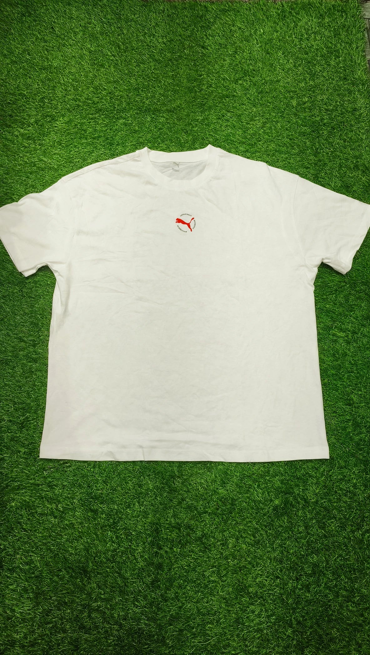 PUMA Men’s White Minimal Logo Round Neck T-Shirt